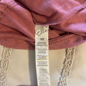 mauve tank